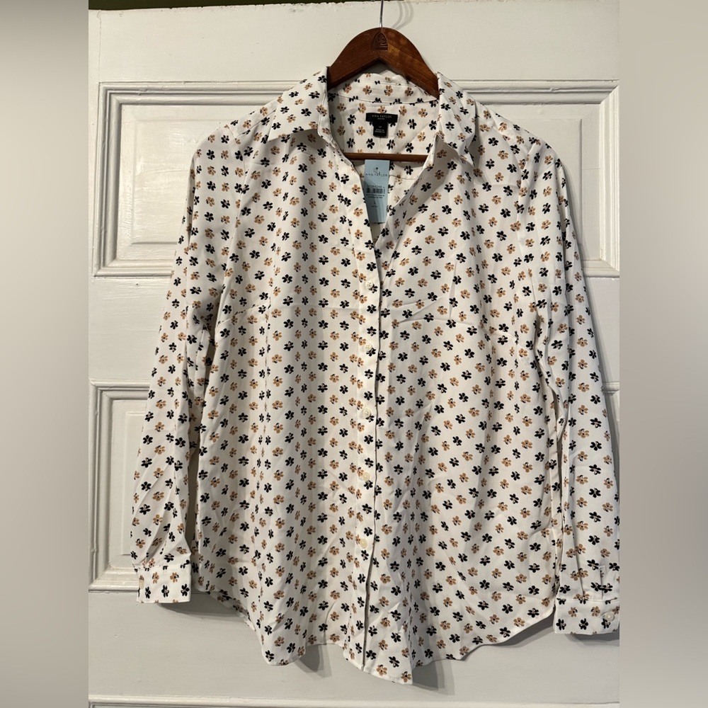NWT Ann Taylor button up dress shirt